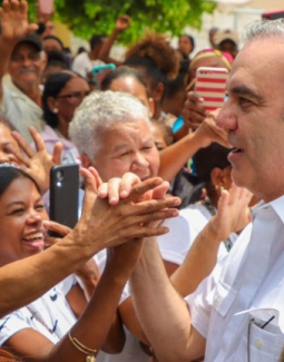 Presidente Abinader encabezará actos por el 181 aniversario de la Constitución en San Cristóbal